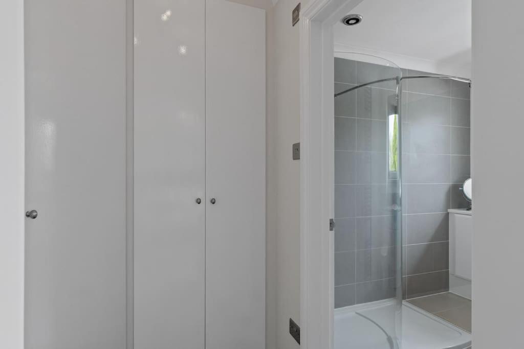 White Cottage Stunning Contemporary 2 Bedroom 2 Ensuite Annex With Hot Tub Plymouth Exterior foto